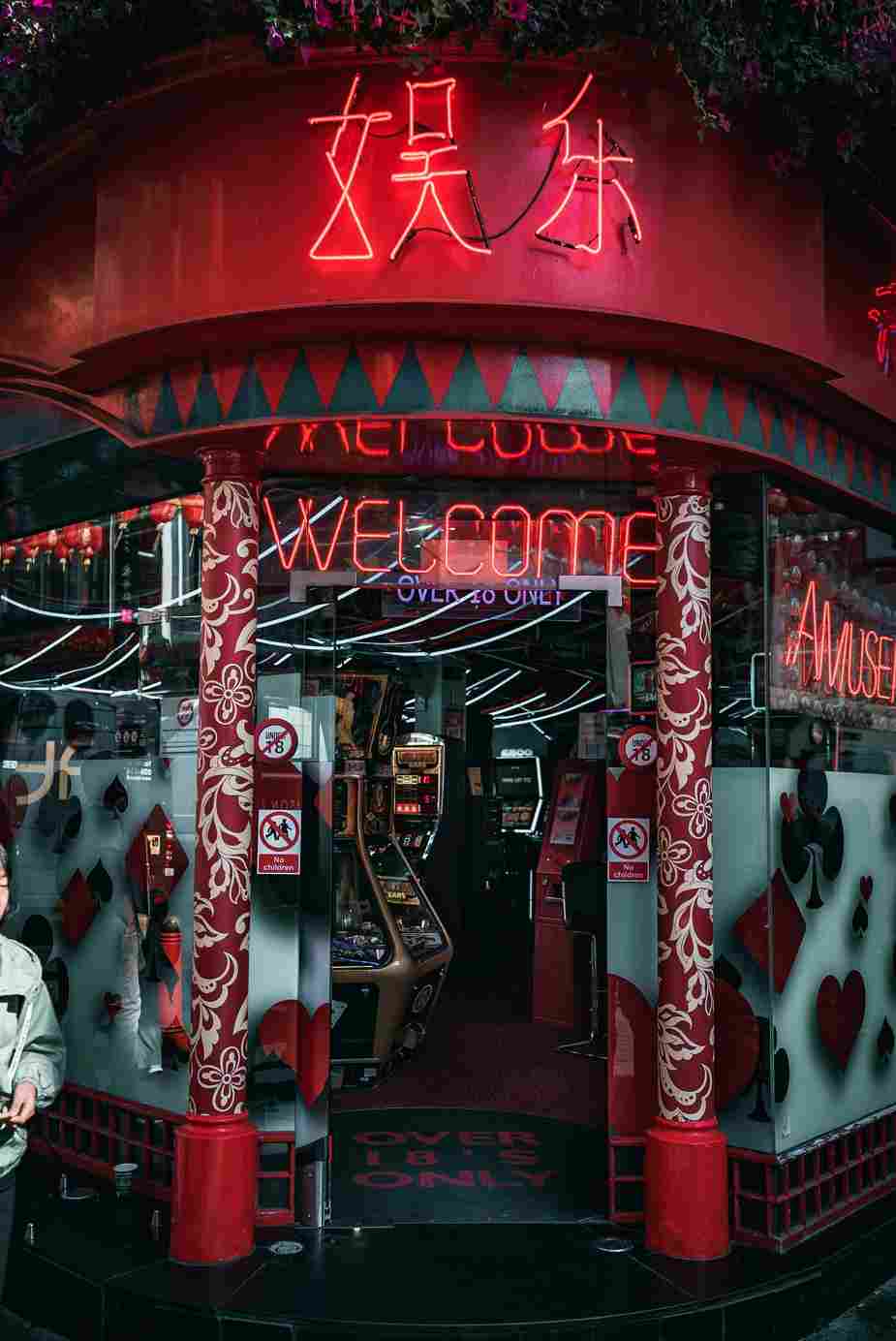 https://fearasylumhauntedattraction.com/